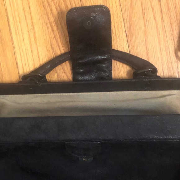 Matt and Nat Vegan Leather Bag - Picture 4 of 5